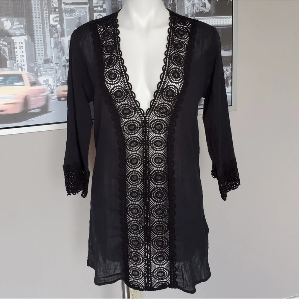 La Blanca beautiful top